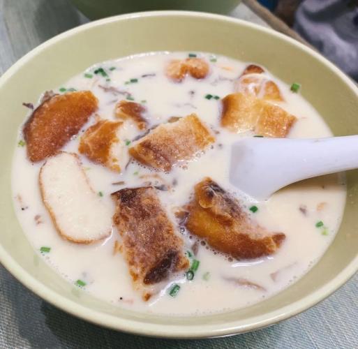 鹹豆漿配料擺放