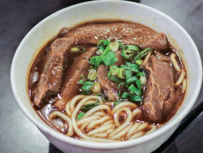 桃園市政府附近美食餐廳